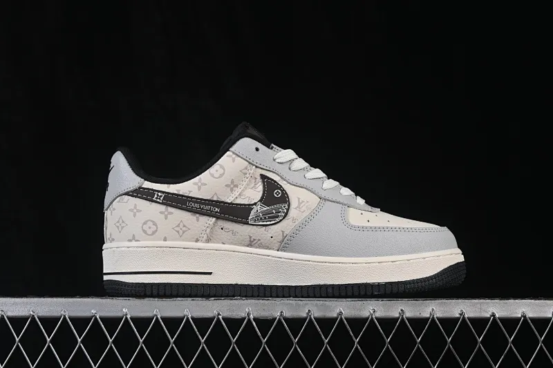 All categories Nk Air Force 1 Air Force series Nk Air Force 1 Low Air Force low-top Nike Air Force 1'07 Low Gray and white contrast Air Force 1 low-top casual sneakers DF0188-138